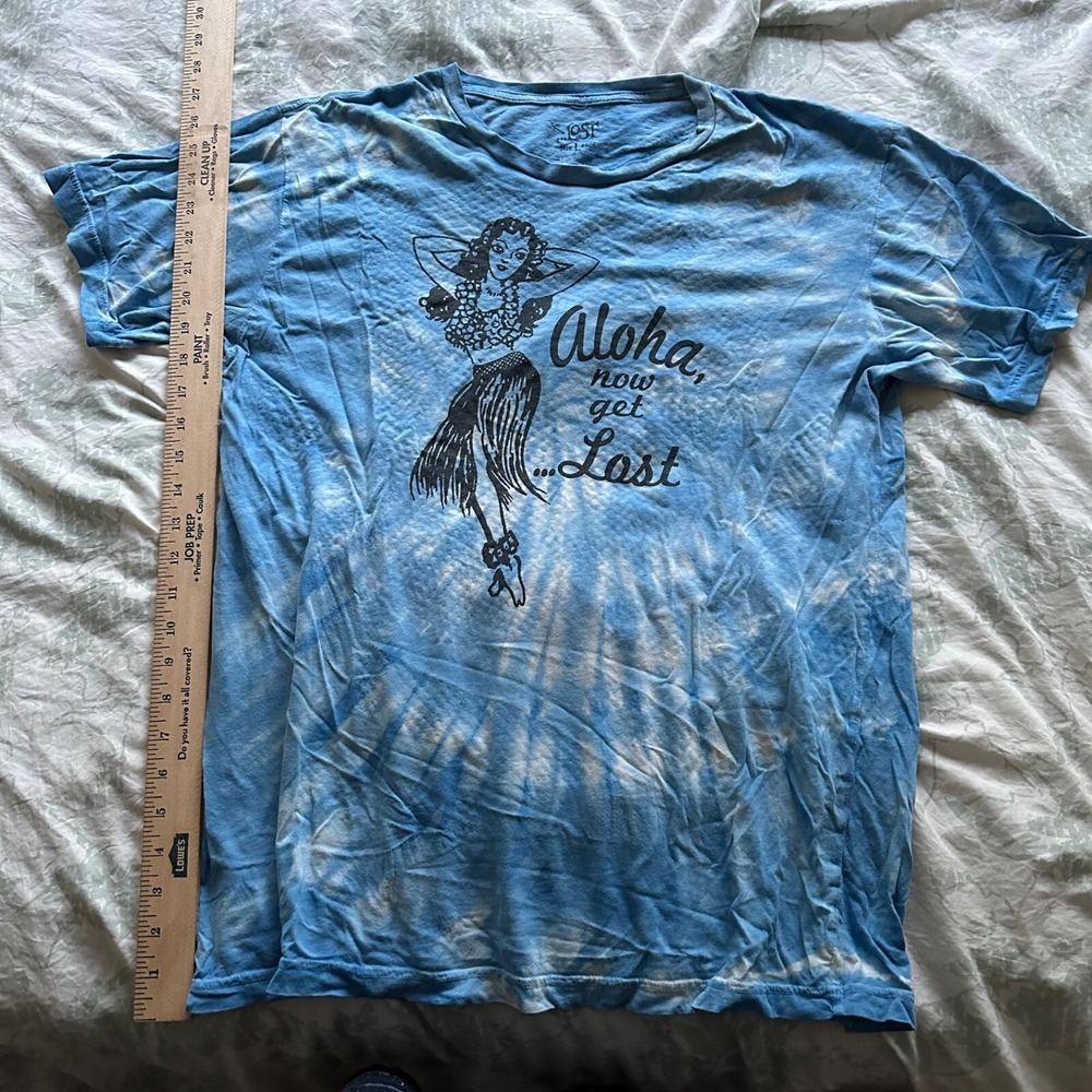…Lost Surfboards Men's Large Multi-Color tie dye ‎ Short Sleeve T-shirt